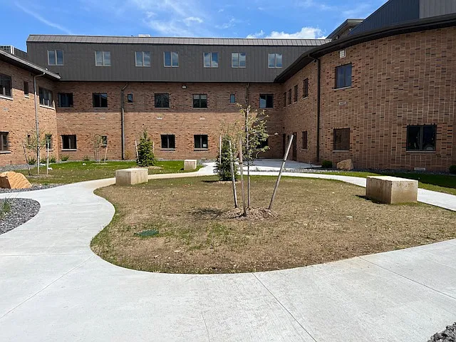 Sunset Place Apartments — Photo 89