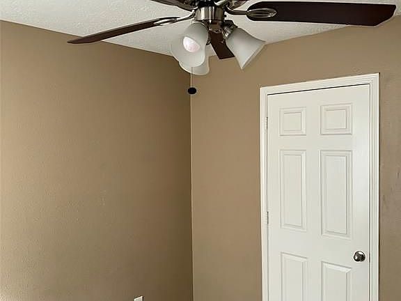 5th image of 7406 Deloache Ave