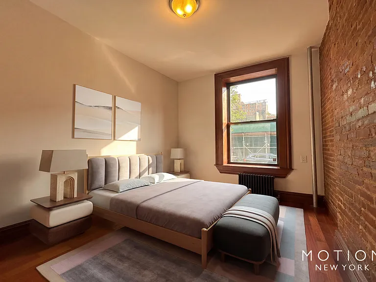 324 E 94th St #1E — Photo 1