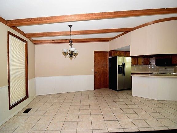 4th image of 14954 Dutchmans Dr
