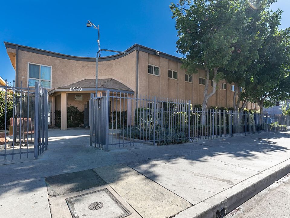1st image of 8960 Orion Ave #4