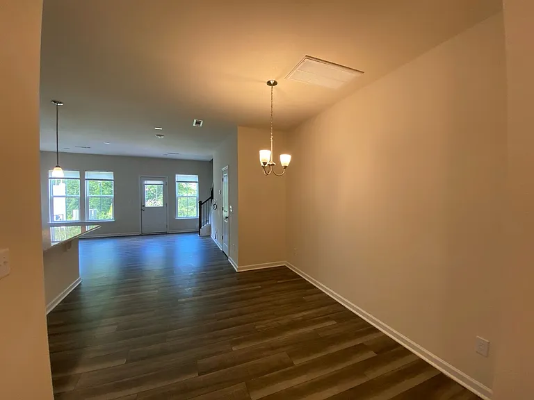 4028 Beckton Trl — Photo 4