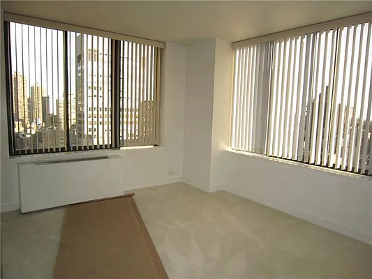 Rented by Sumitomo Real Estate Sales | media 13