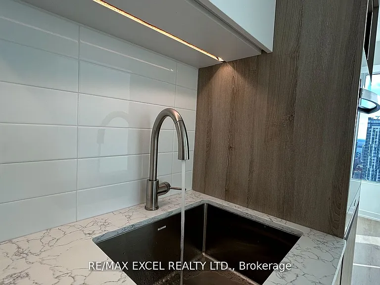 319 Jarvis St #5002 — Photo 18