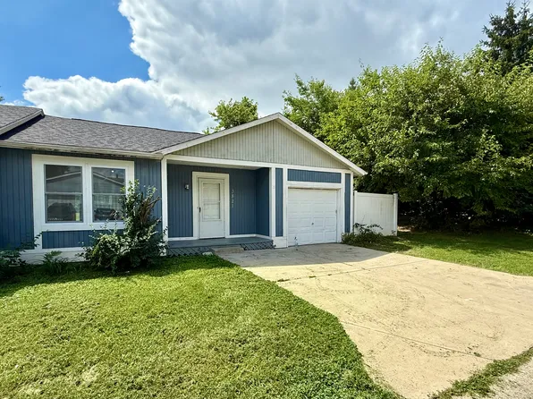 3821 Sherman Towne Dr, Indianapolis, IN 46237