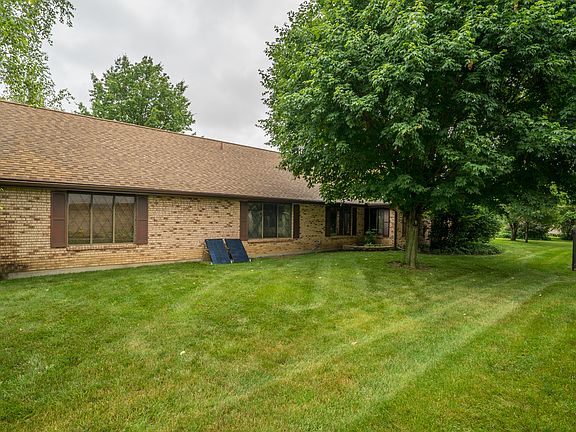 4th image of 1000 Meadowlark Dr