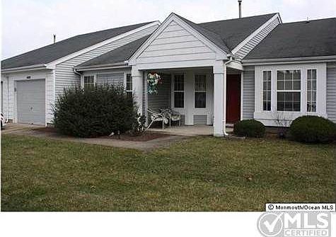 1st image of 1231B Thornbury Ln