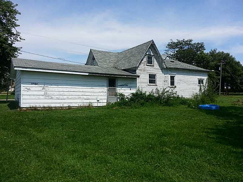 2nd image of 108 1st St