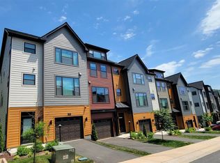 130 Junction Ln, Charlottesville, VA 22902