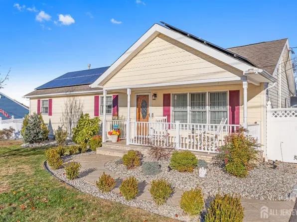 23 Maple Ave, Old Bridge, NJ 08857