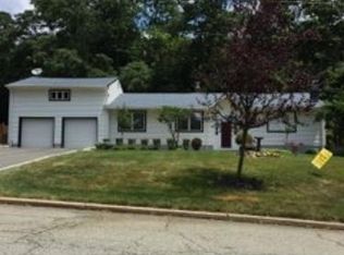 5 E Brooklawn Dr, Morris Plains, NJ 07950