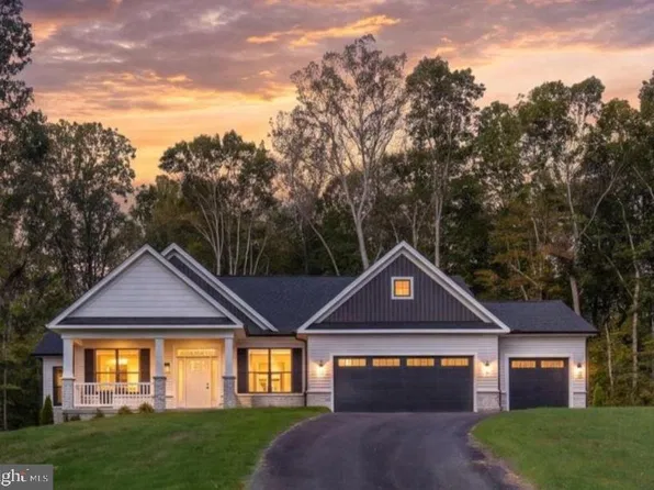 142 Chesapeake Dr, Stafford, VA 22554