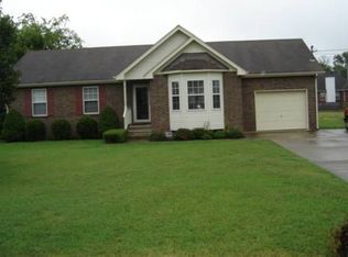 625 Woodburn Dr, Smyrna, TN 37167