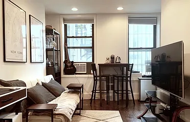 Rented by Living New York