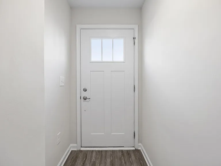 816 Channing Park Cir — Photo 5