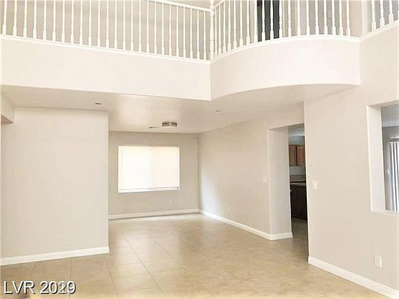 4th image of 5566 Golden Palms Ct