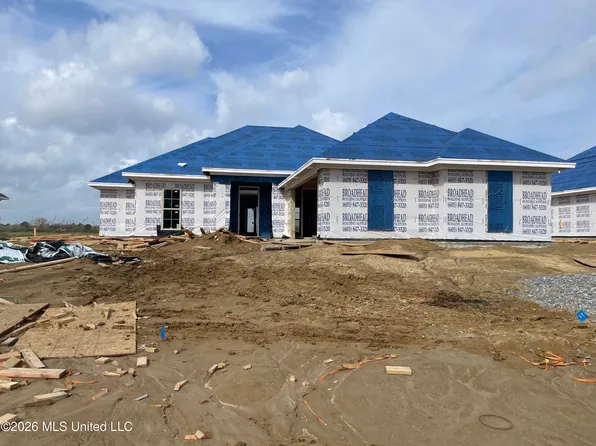157 Madisonville Dr, Canton, MS 39046