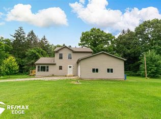 3200 W Cook Rd, Grand Blanc, MI 48439