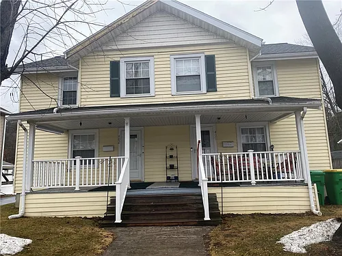 402 W High St Photo 1