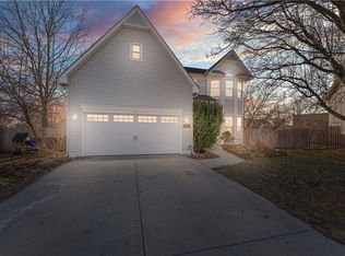 16344 S Brentwood St, Olathe, KS 66062
