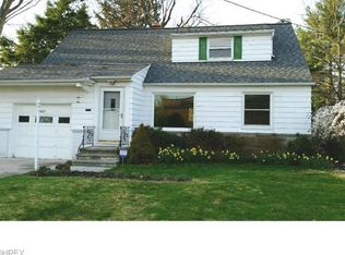 4477 Edmond Dr, South Euclid, OH 44121