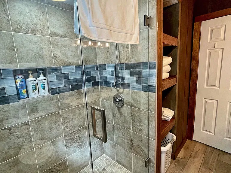 333 Herrington Woods — Photo 28