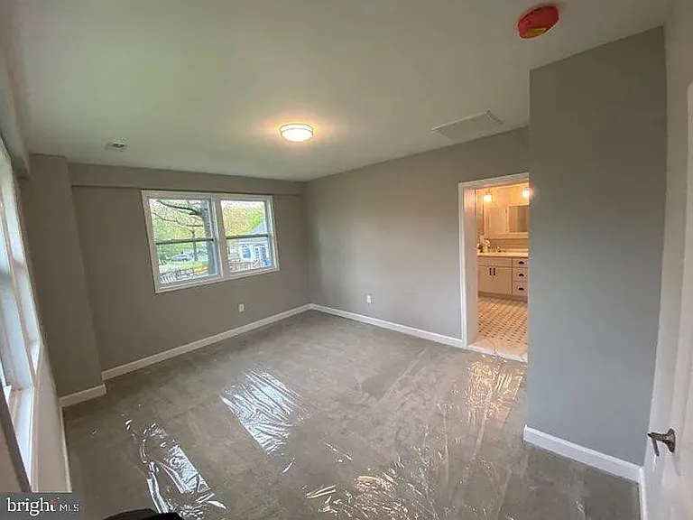 211 Sillery Bay Rd — Photo 25