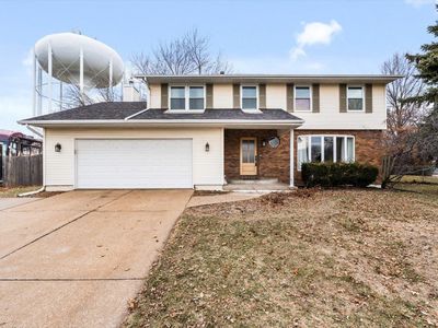 5826 Lillie Ave, Davenport, IA, 52806