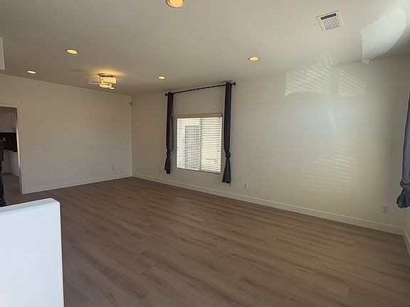 2nd image of 6141 Temple City Blvd