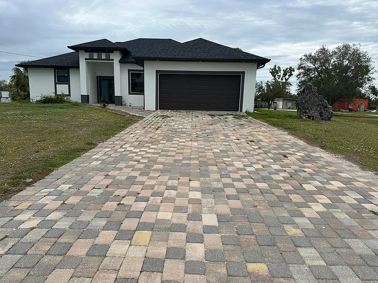 3401 Sand Rd — Photo 1