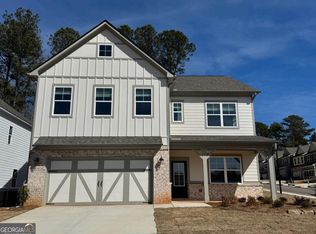 5587 Overview Dr, Flowery Branch, GA