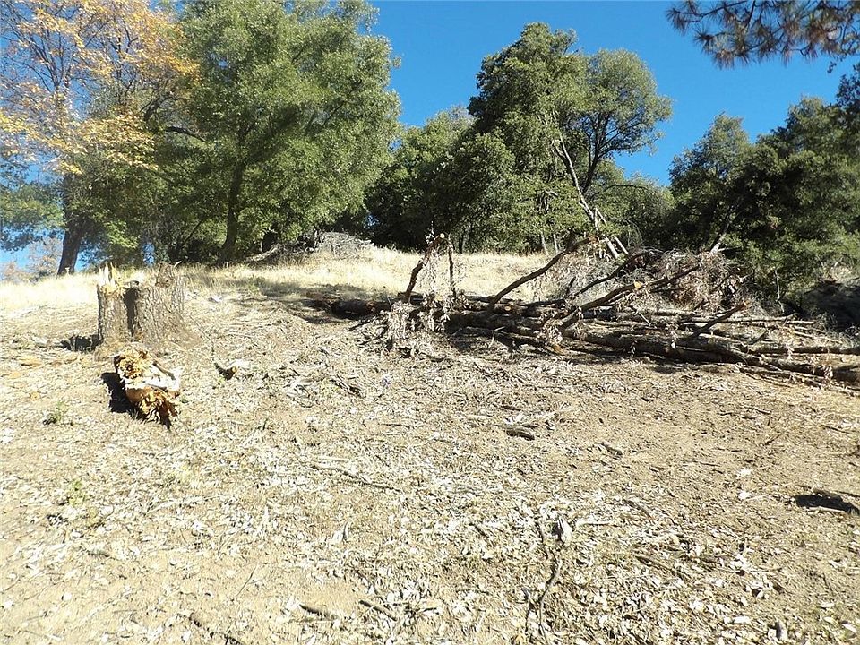 1st image of E Sugar Pine Dr #17
