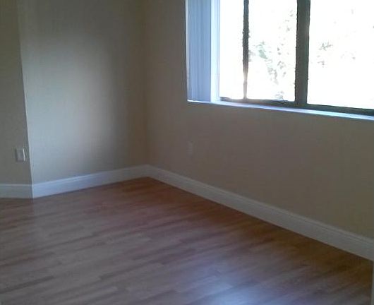 5th image of 2445 SW 18th Ter APT 918
