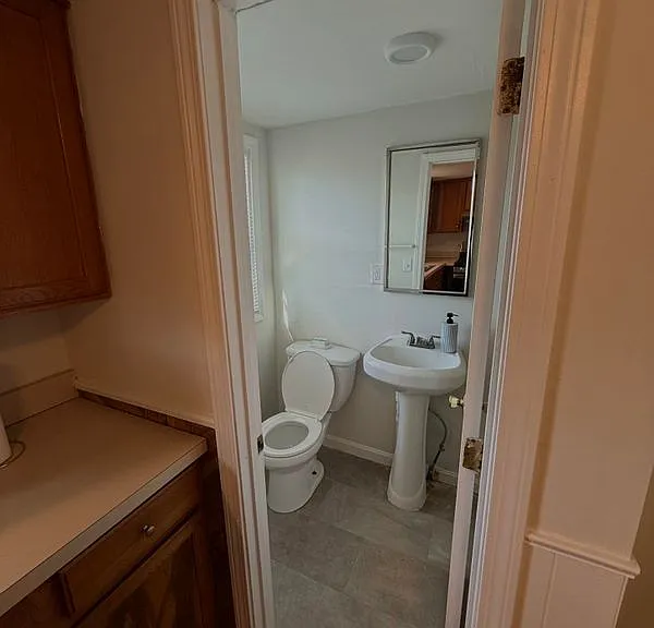 12 Jones St #4 — Photo 7