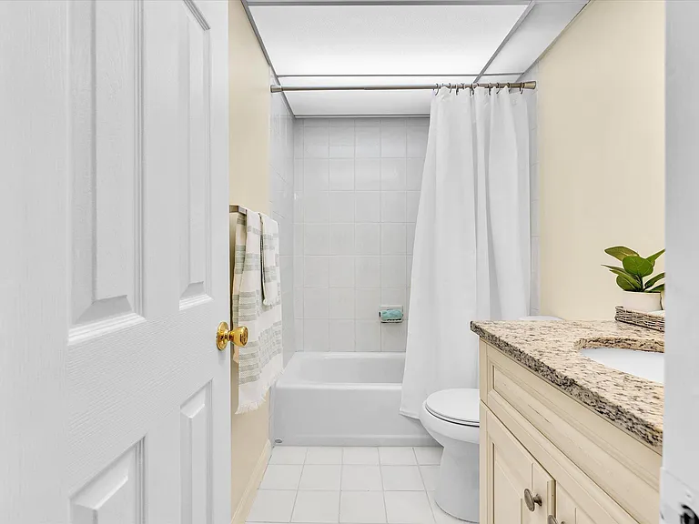 644 NW 13th St #160 — Photo 28