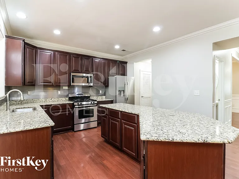 3009 Fallondale Rd — Photo 9