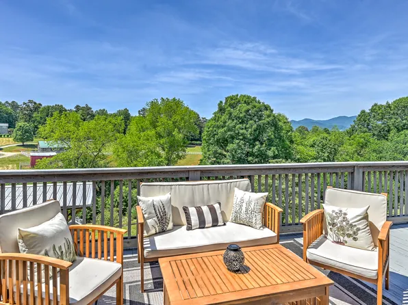(undisclosed Address), Usa, NC 28748