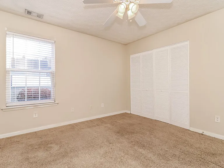 179 Silver Fox Trl — Photo 12