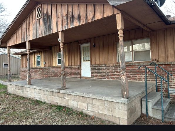 (undisclosed Address)