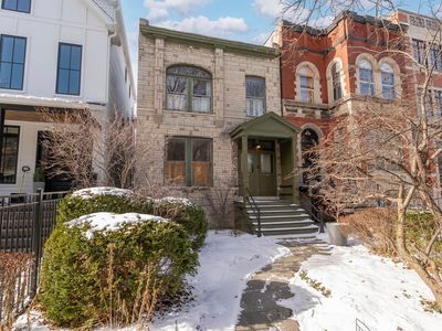 (Undisclosed Address), Chicago, IL, 60614