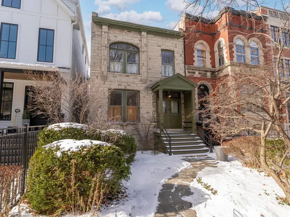 (undisclosed Address), Chicago, IL 60614