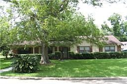 1st image of 234 Driftwood Dr