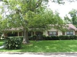 234 Driftwood Dr, Seabrook, TX 77586