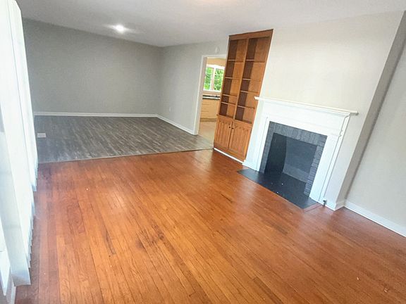3rd image of 13 Meadow Lawn