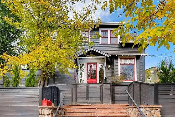 1443 Mapleton Ave