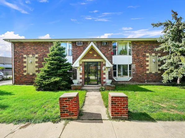 8200 S 84th Ave, Justice, IL 60458