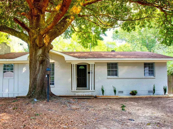 7 Wynne Cir, Little Rock, AR 72204