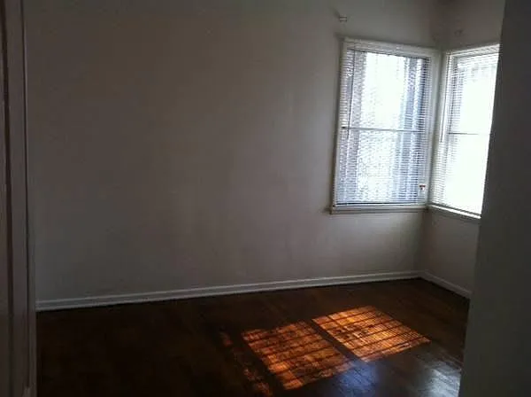 1 bed, 700 sqft, $1,900 — Photo 3