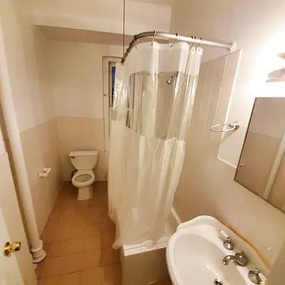 Rented by THOMAS F CAMPENNI CO | media 22