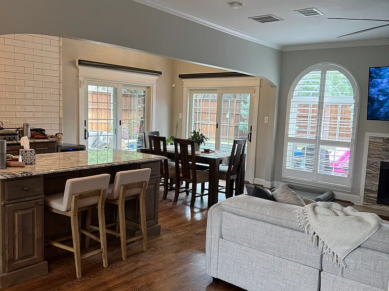 2613 Micarta Dr — Photo 4